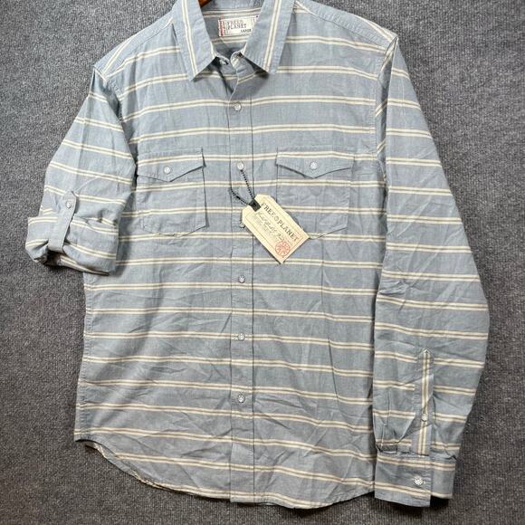 Free Planet Button Up Shirt Men's Large Blue/White Striped Roll Tab Sleeve NWT - Picture 6 of 13